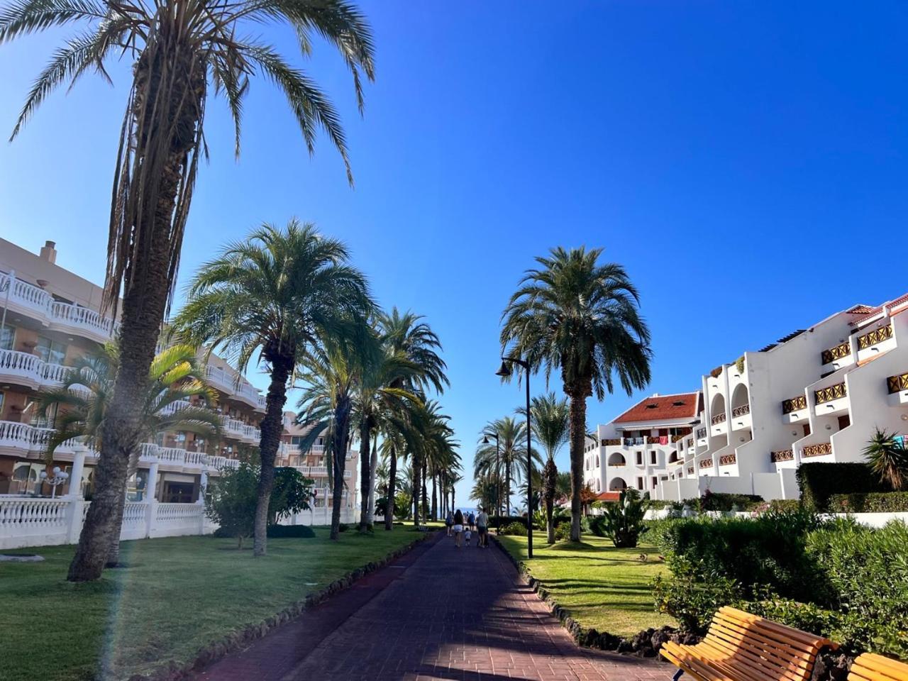 Seafront New Modern Apartment Playa de las Americas  Exterior photo